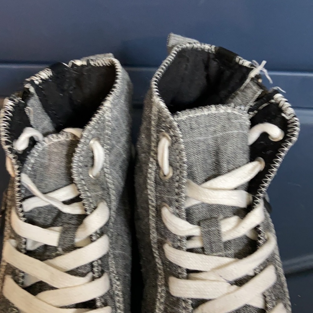 ROXY “Stowaway” Gray High-Top. Size 8 - Picture 5 of 14